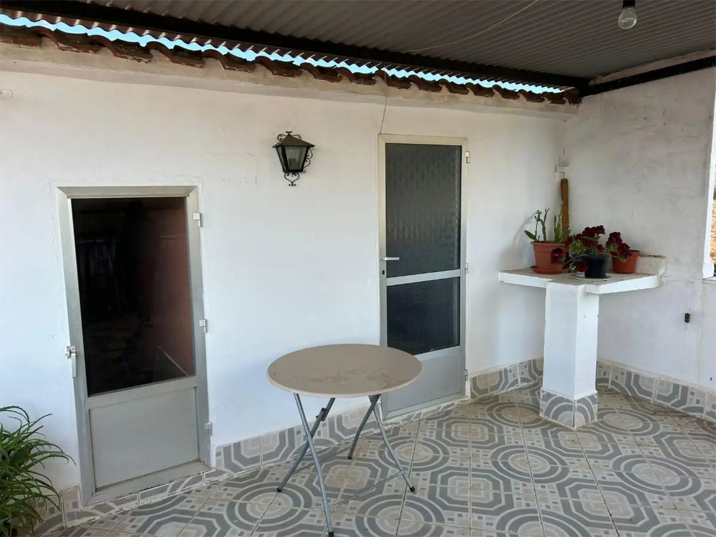 Casa adosada en venta en Logrosán con Terraza, Trastero y Amueblado