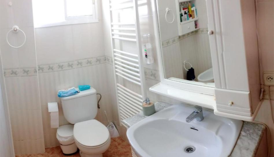 Single-family semi-detached for sale in Calle 28 de Febrero, 8, Ibros, Jaén - image 1 Photo 1 of Single-family semi-detached for sale in Calle 28 de Febrero, 8, Ibros, Jaén