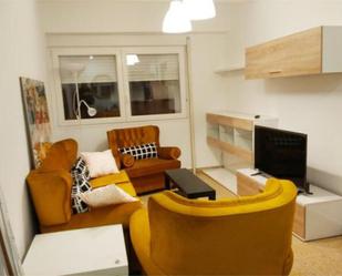Living room of Flat to share in Pontevedra Capital   with Heating, Terrace and Furnished