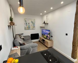 Living room of Flat for sale in  Madrid Capital