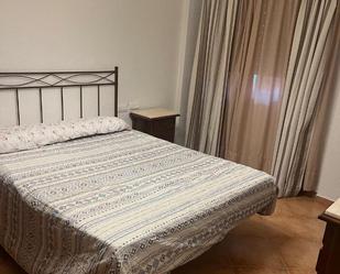 Bedroom of Flat to rent in Almendralejo  with Heating, Furnished and Oven