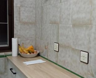 Cuina de Casa adosada de lloguer en Santa Fe amb Aire condicionat, Moblat i Rentadora