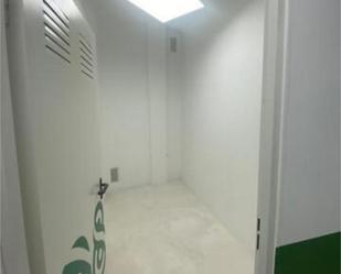 Box room to rent in  Pamplona / Iruña