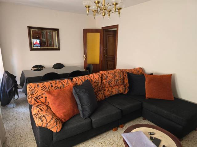 Piso en Alquiler en Calle la Victoria, 15 en Valencia de Don Juan