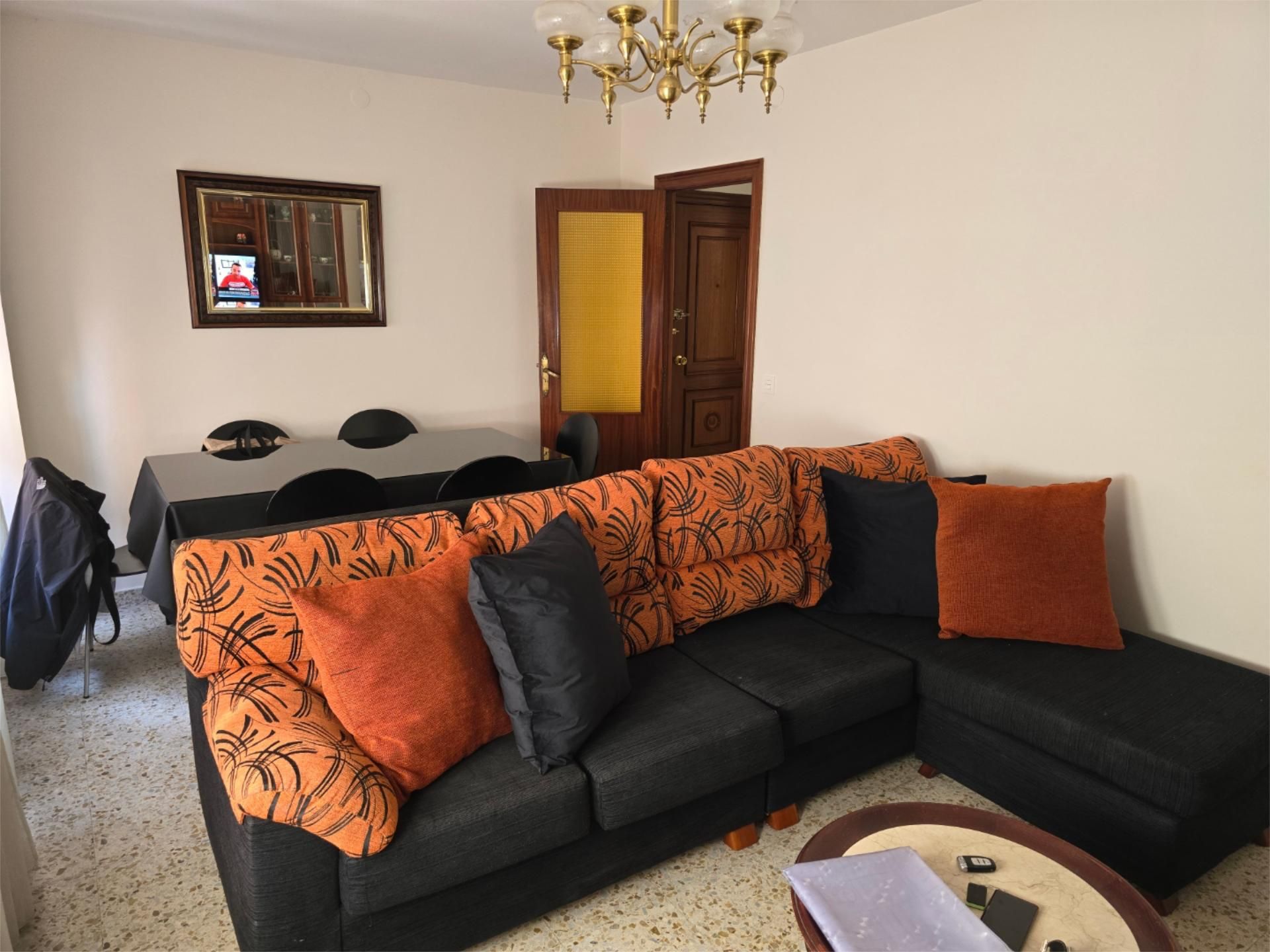 Living room of Flat to rent in Valencia de Don Juan  with Heating, Terrace and Furnished
