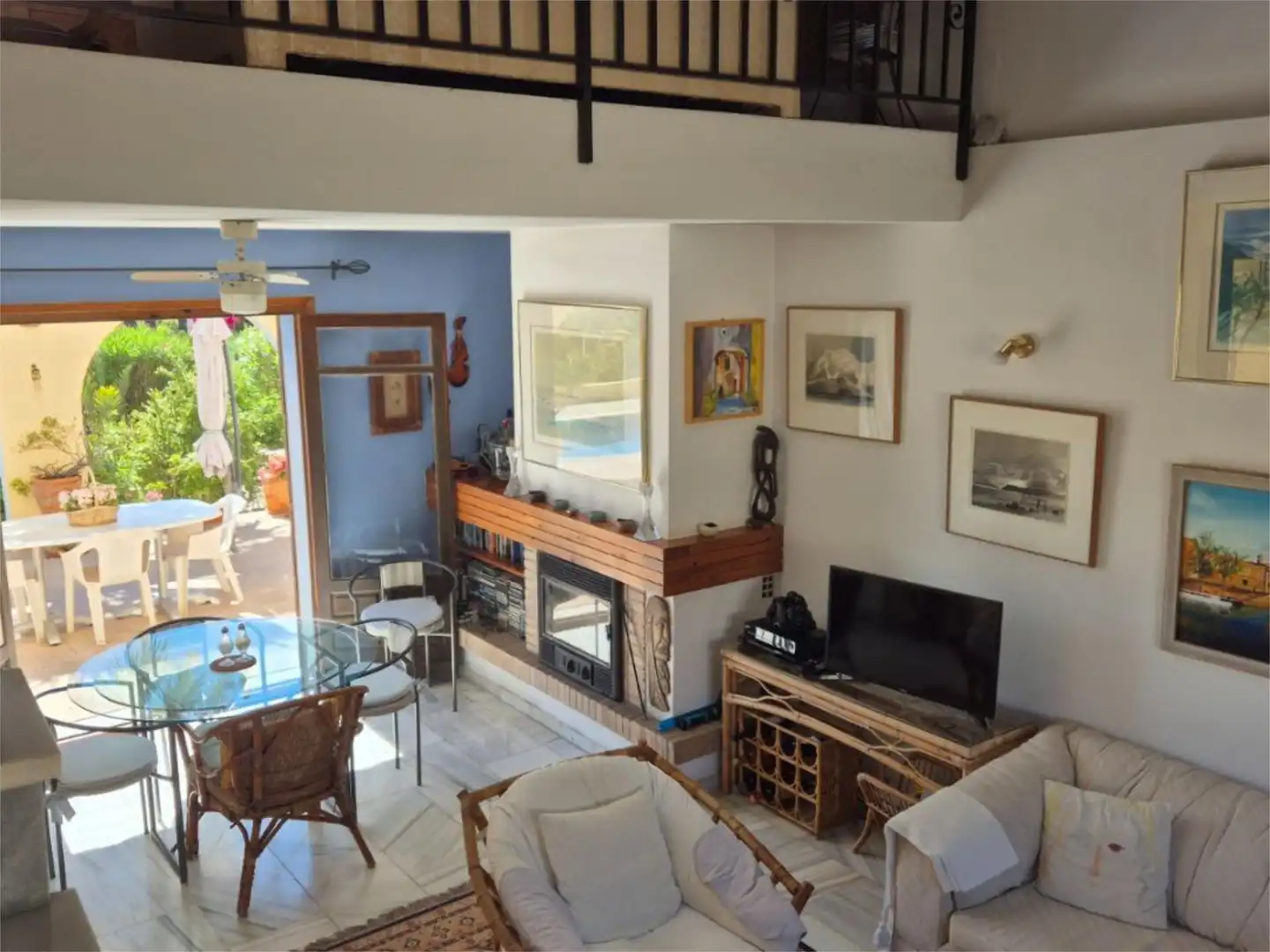 Sala d'estar de Casa o xalet en venda en Mojácar amb Aire condicionat, Terrassa i Piscina