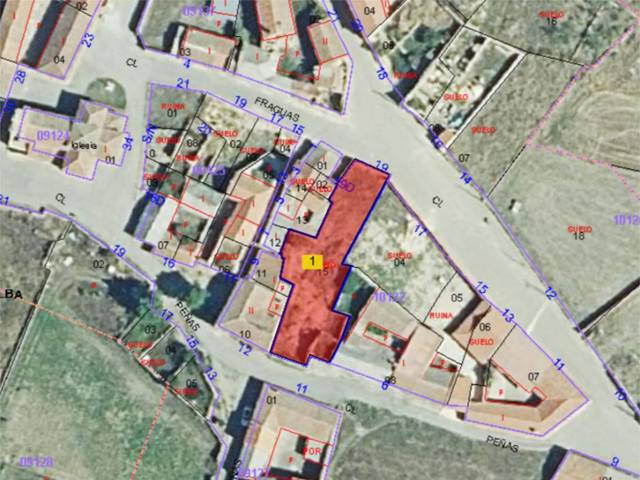 Terreno residencial en Venta en Calle Astorga, 24 en Santiago Millas