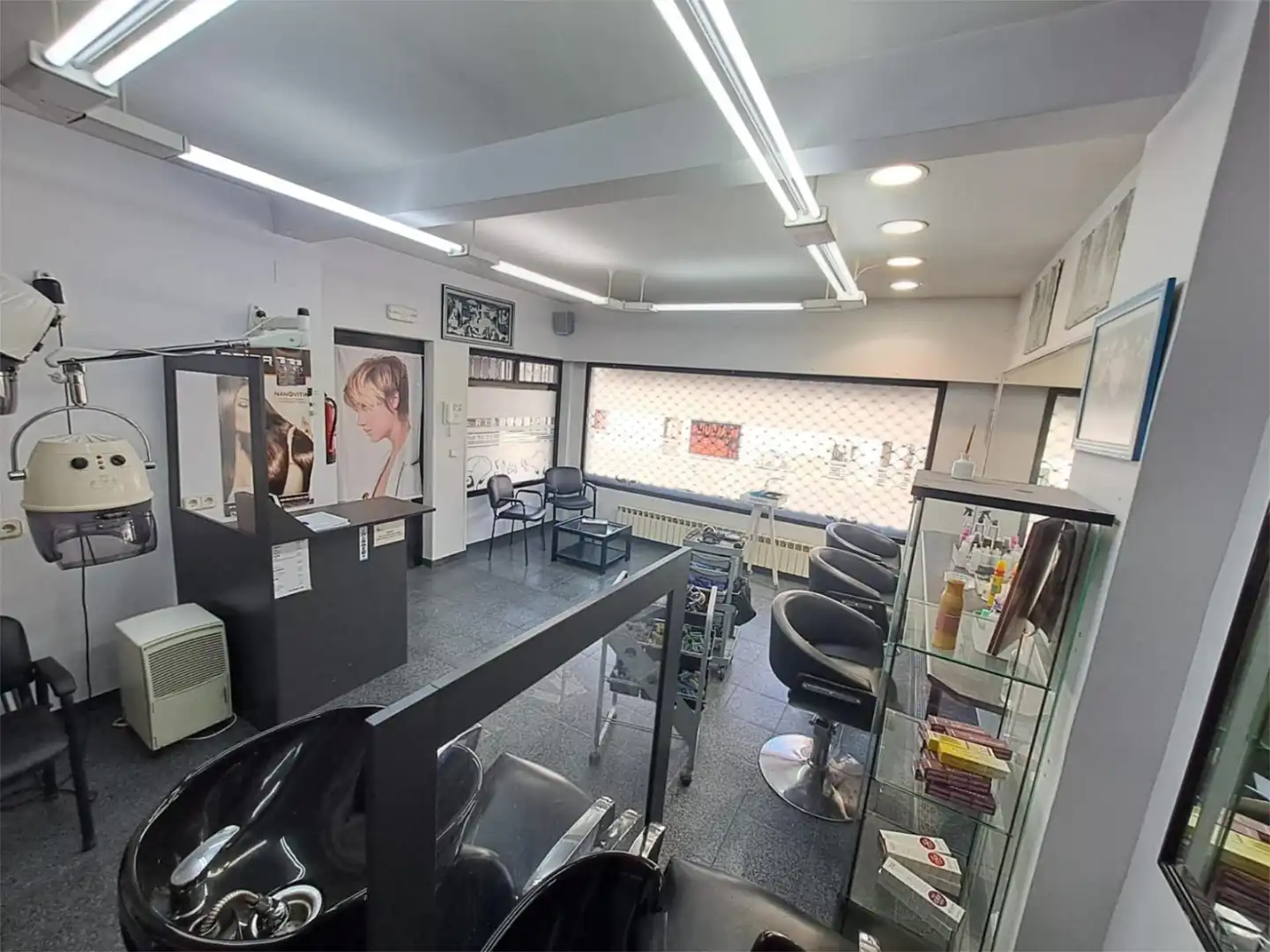 Local de alquiler en Las Navas del Marqués  con Aire acondicionado y Calefacción