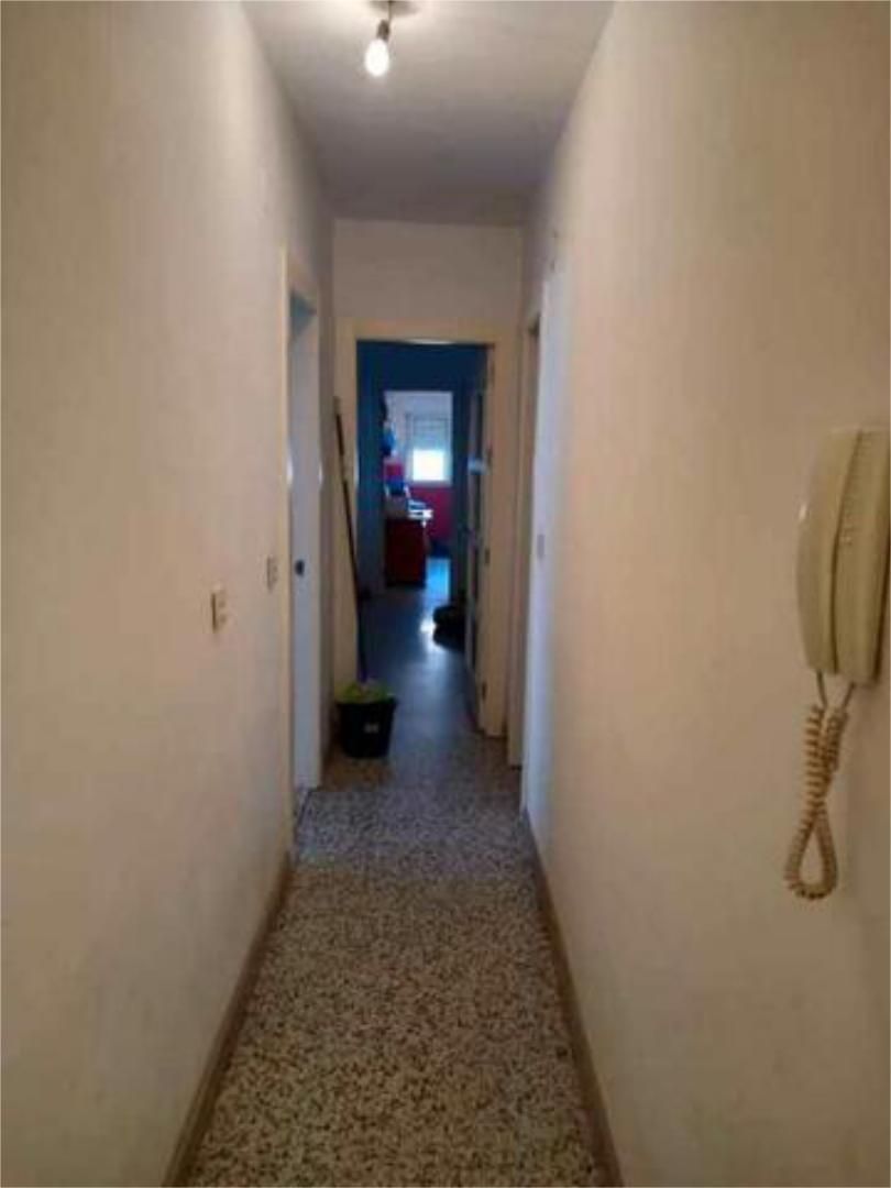 Flat for sale in  Granada Capital  with Terrace