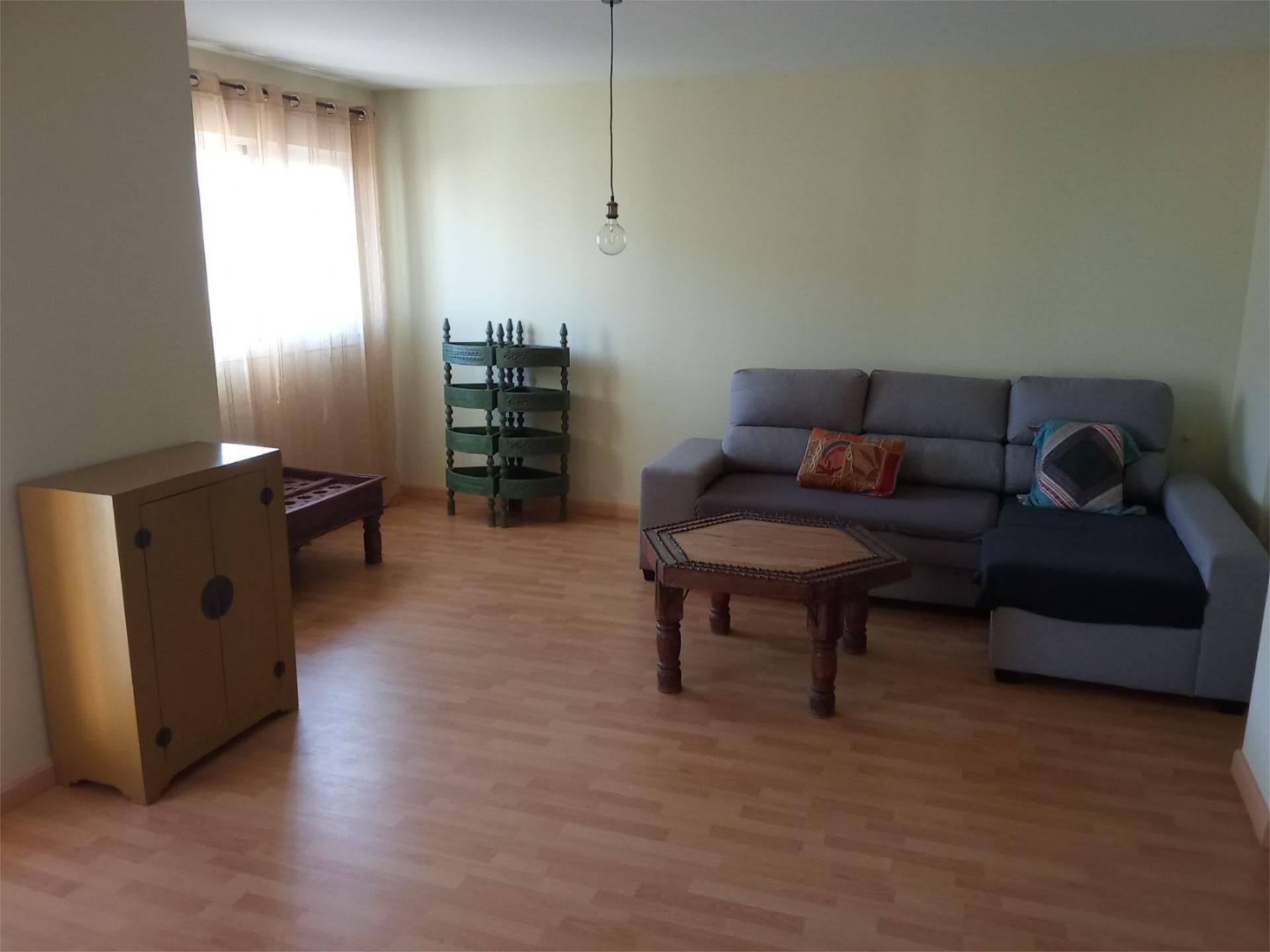 Living room of Flat for sale in Badajoz Capital  with Private garden, Parquet flooring and Storage room