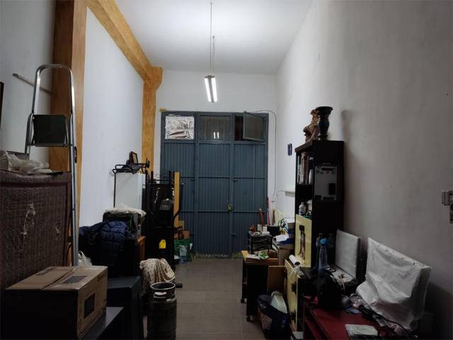 Local comercial en Venta en Avenida Madrid, 19 en La Coca - La Nia - Vistahermosa