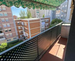 Flat to rent in Calle Camino de Leganes, 56, Villafontana - Estoril I