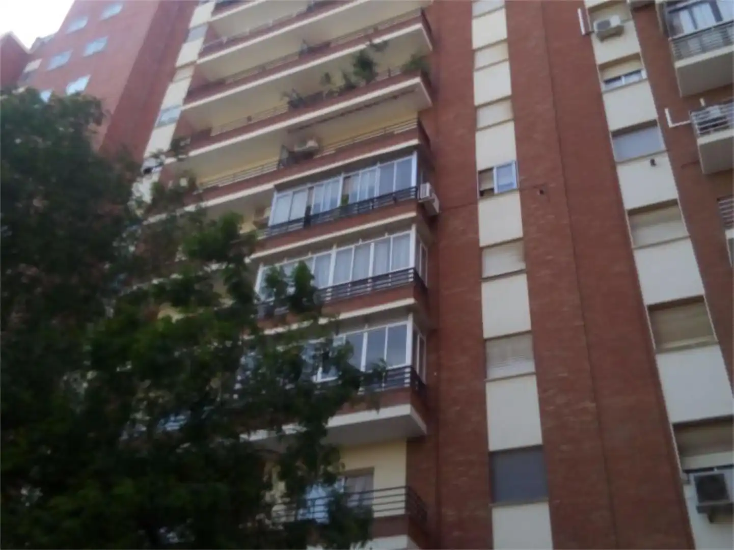 Piso en venta en Calle Castillo de Alcala de Guadaira, 19, Bami - La Estrella Vista exterior de Piso en venta en Sevilla
