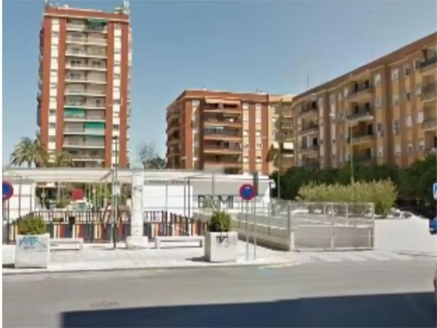Piso en venta en Calle Castillo de Alcala de Guadaira, 19, Bami - La Estrella Vista exterior de Piso en venta en Sevilla