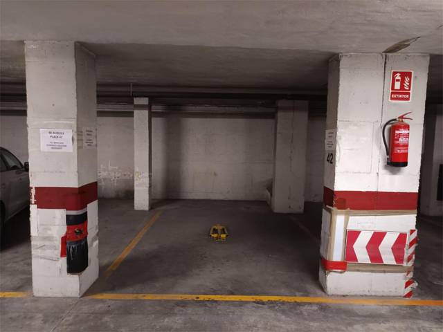 Garaje en Alquiler en Plaza Mayor, 1 en San Nicolás