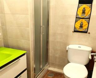 Bany de Pis en venda en Alcobendas amb Aire condicionat, Terrassa i Piscina