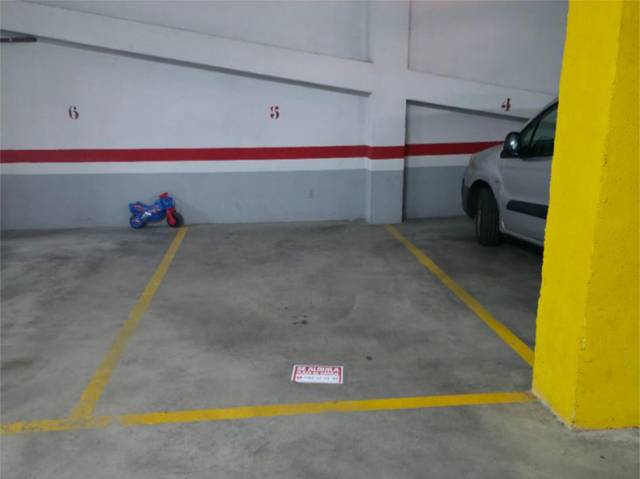 Garaje en Alquiler en Paseo del Once de Marzo, 4 en Hospital - Nuevo Centro de Talavera de la Reina