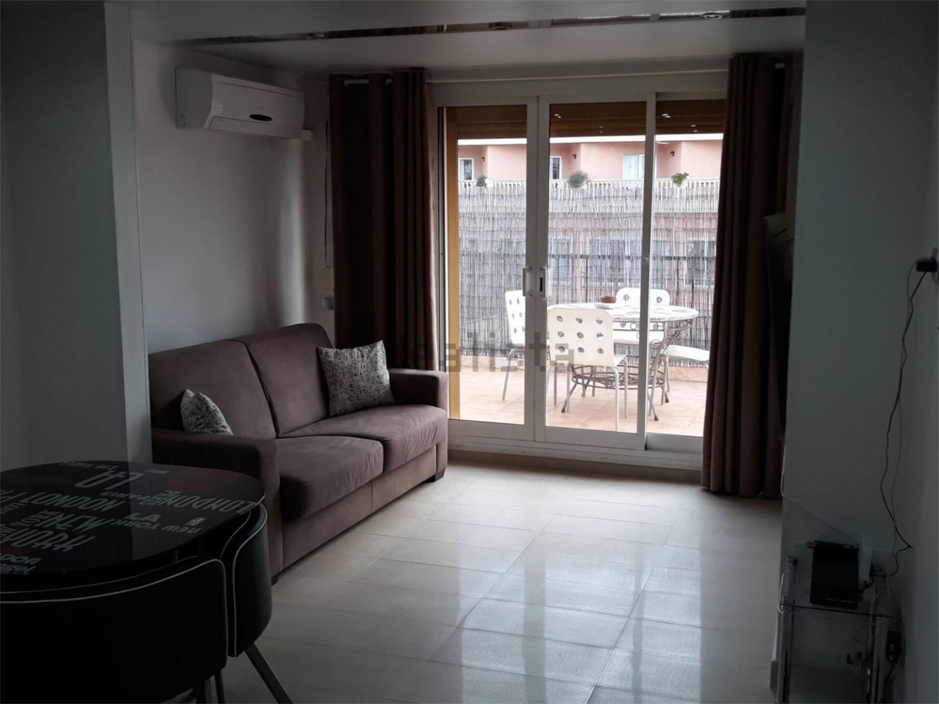 Sala d'estar de Pis en venda en Lloret de Mar amb Aire condicionat i Terrassa