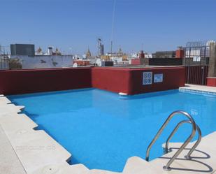 Swimming pool of Attic to rent in  Sevilla Capital  with Air Conditioner, Terrace and Swimming Pool