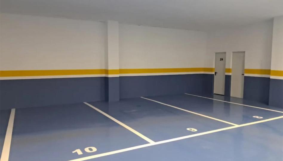 Garage to rent in Calle las Monjas, 9, San Pablo y Santa Marina, Palencia - image 1 Photo 1 of Garage to rent in Calle las Monjas, 9, San Pablo y Santa Marina, Palencia