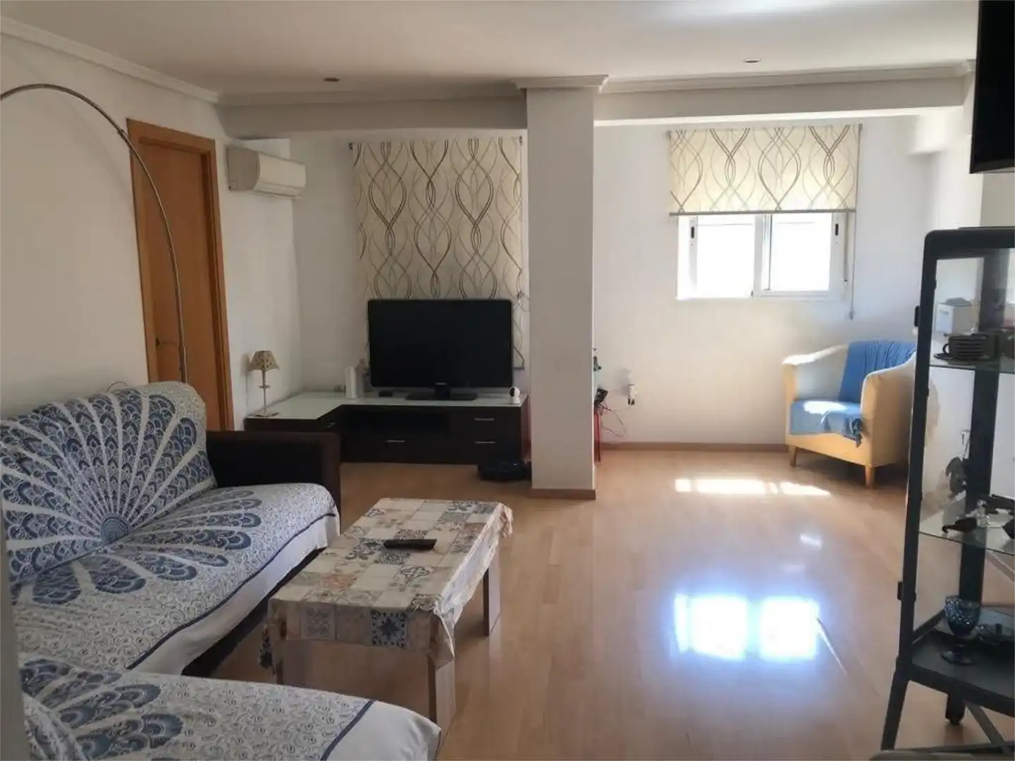 Piso en venta en Avenida Virgen del Rosario, 18, Massamagrell Sala de estar de Piso en venta en Massamagrell con Aire acondicionado, Parquet y Amueblado