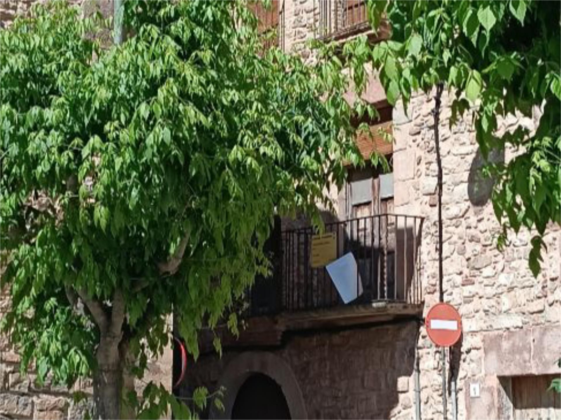 Vista exterior de Casa adosada en venda en Santpedor amb Terrassa i Balcó