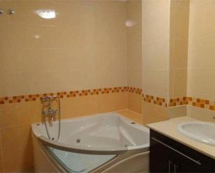 Flat to rent in Navalvillar de Pela