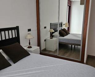 Dormitori de Pis de lloguer en Castrillón amb Calefacció, Jardí privat i Parquet
