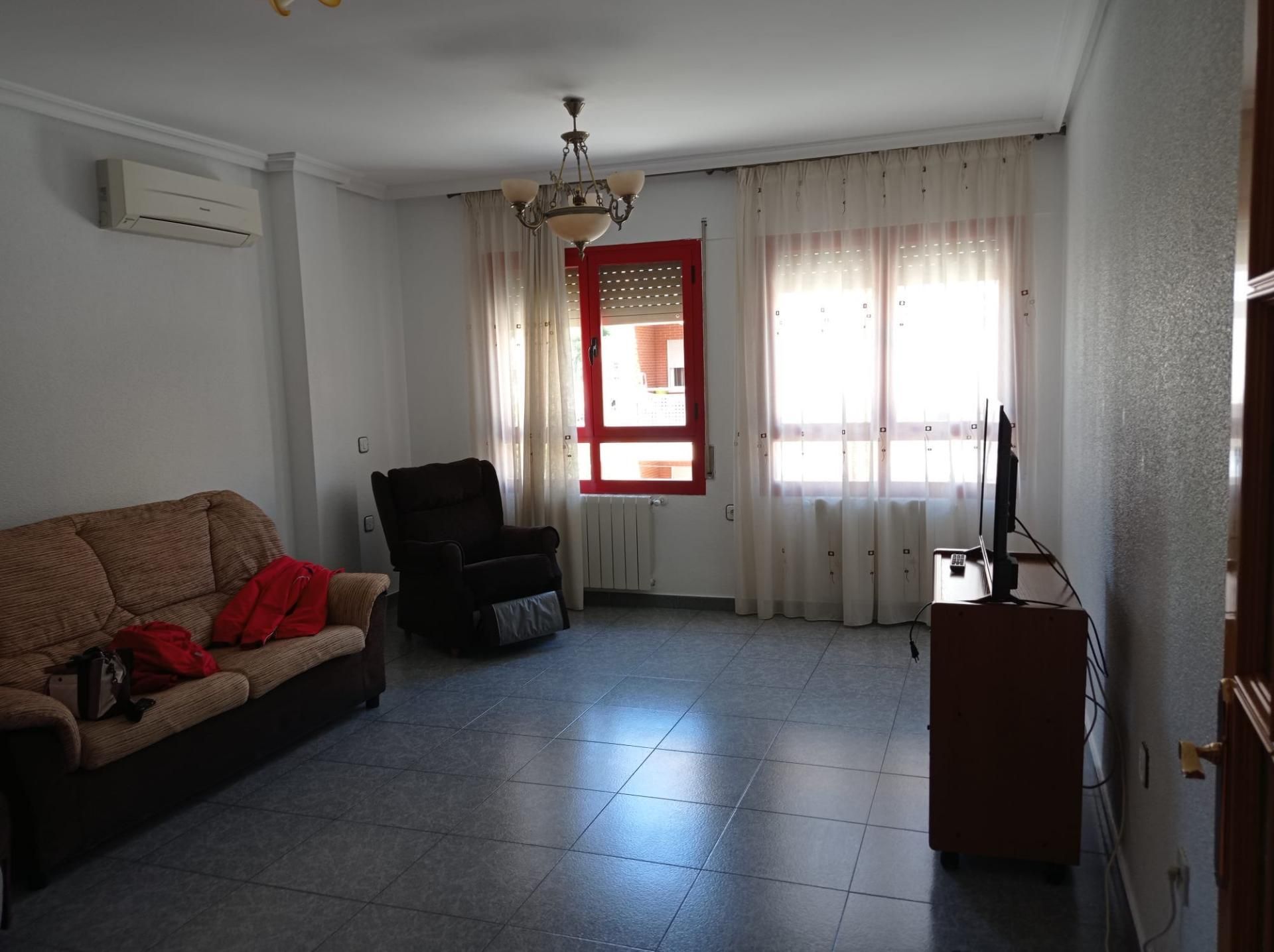 Living room of Flat to rent in Caravaca de la Cruz  with Air Conditioner, Heating and Furnished