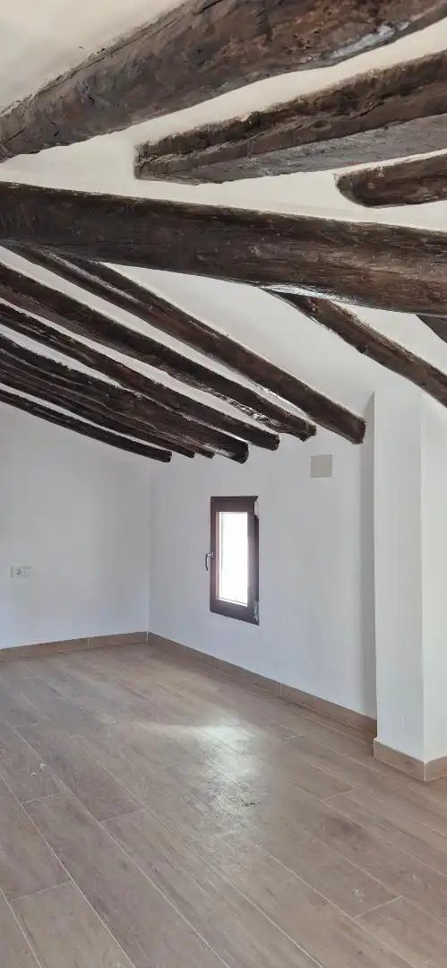 Detached homes for sale in Aras de los Olmos  with Storage room, Oven and Washing machine