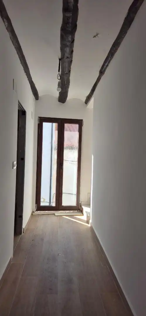 Detached homes for sale in Aras de los Olmos  with Storage room, Oven and Washing machine