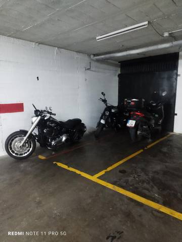 Garaje en Alquiler en Avenida la Aeronáutica, 6 en Colores -  Entreparques