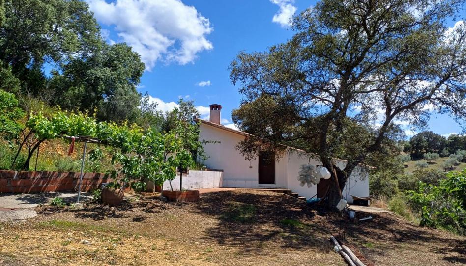 Foto 1 de No Urbanitzable en venda a Plaza de España, 1, Castañar de Ibor, Cáceres