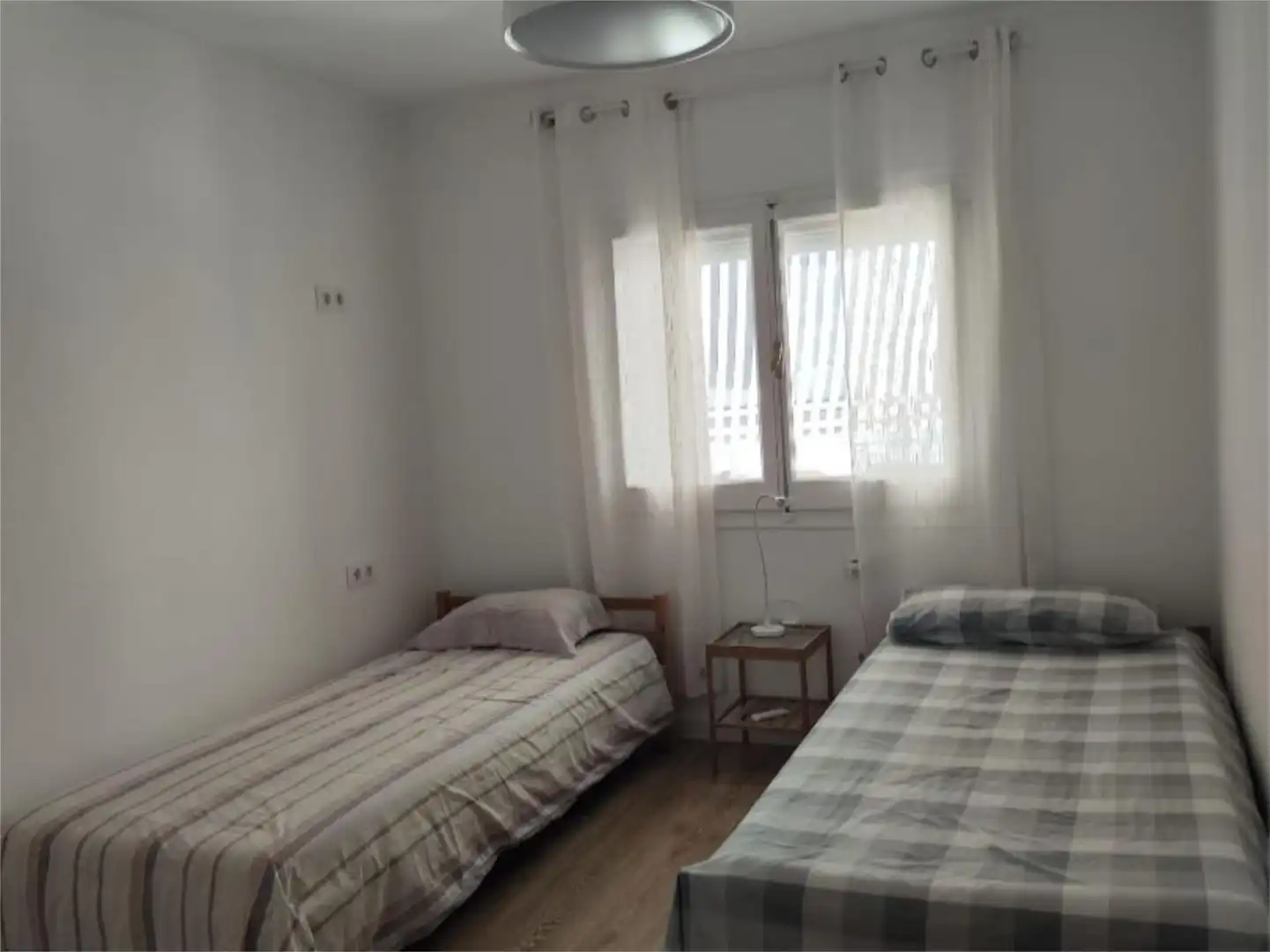 Habitació a Carrer de Falset, 27, Mar i Camp - Platja dels Capellans Habitació a Carrer de Falset, 27, Mar i Camp - Platja dels Capellans