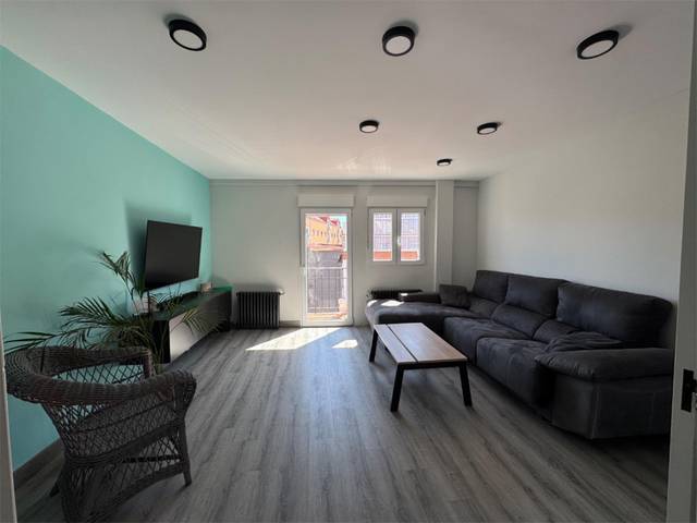 Casa-chalet en Venta en Calle Jesús, 30 en Santovenia de Pisuerga