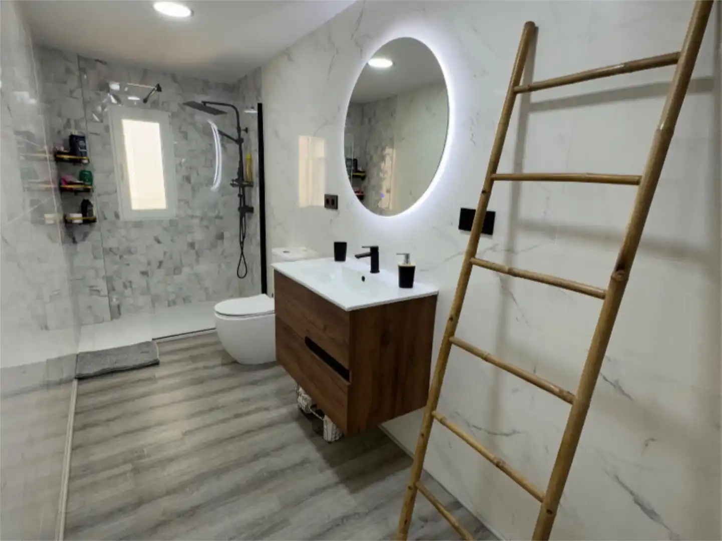 Casa o chalet en venta en Calle Jesús, 30, Santovenia de Pisuerga Baño de Casa o chalet en venta en Santovenia de Pisuerga con Calefacción, Jardín privado y Parquet