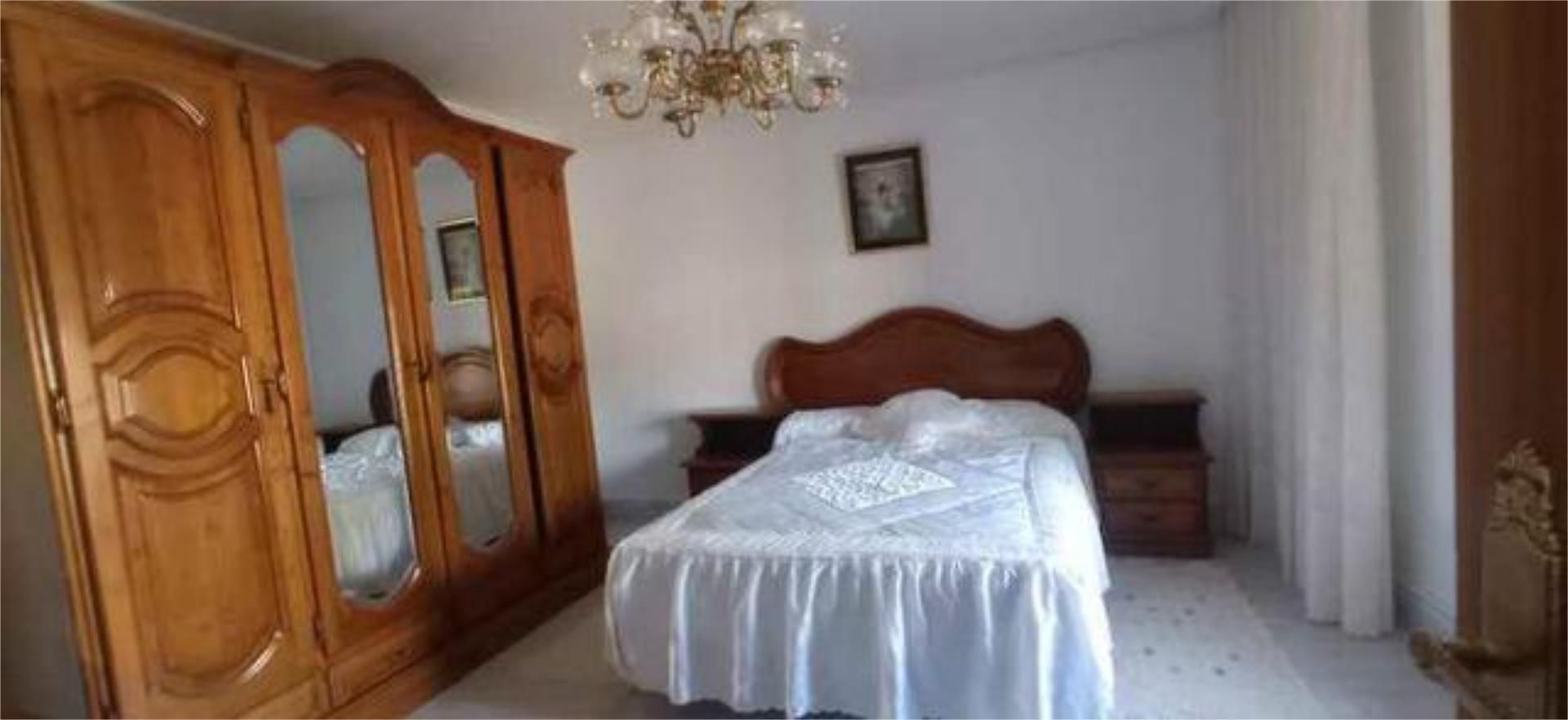 Bedroom of House or chalet to rent in Castellanos de Villiquera