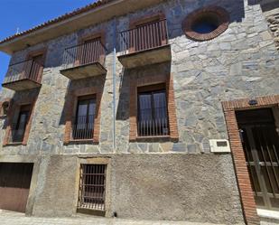 Vista exterior de Pis en venda en Montánchez amb Traster, Moblat i Balcó