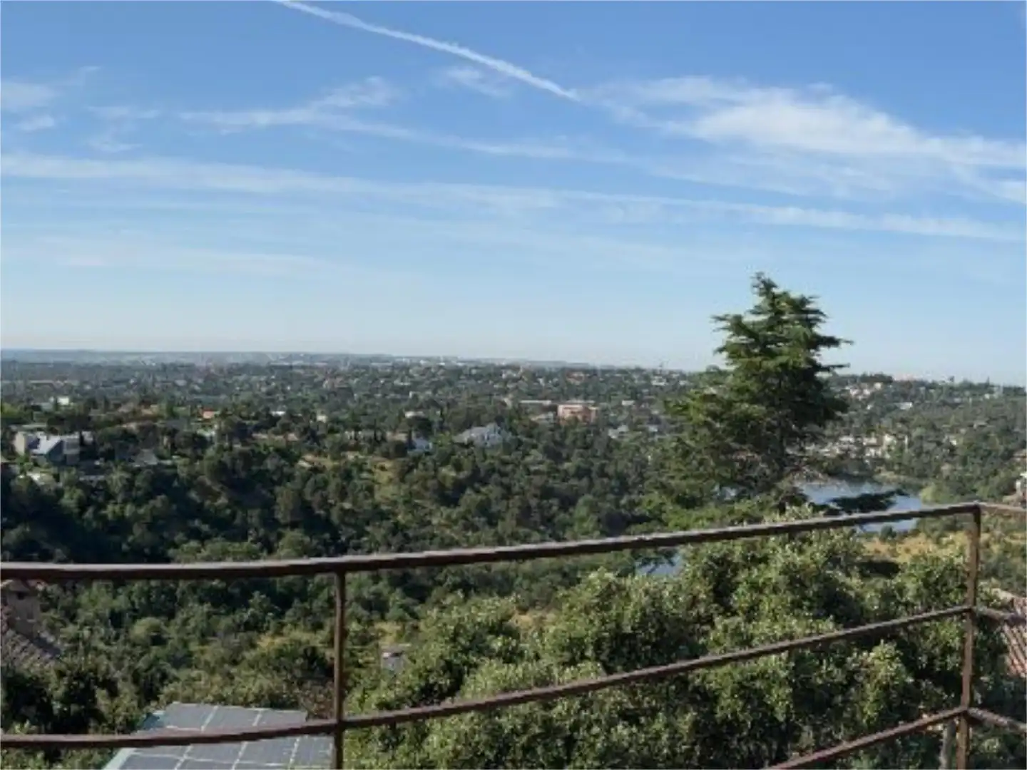 Casa o chalet en venta en Calle Chaparro, 19, El Peñalar - Arroyo de Trofas - Montealegre Vista exterior de Casa o chalet en venta en Torrelodones con Calefacción, Jardín privado y Terraza