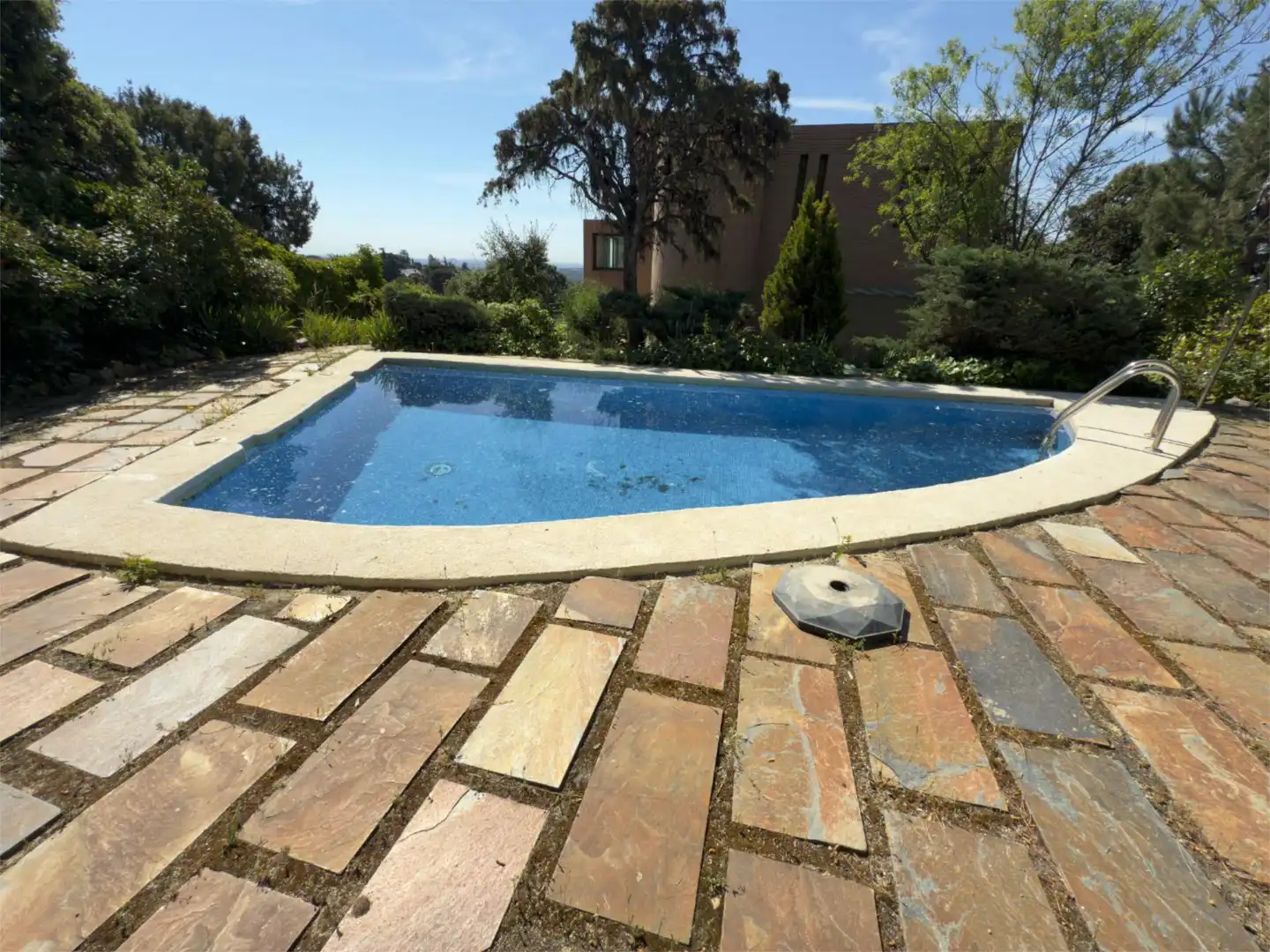 Casa o chalet en venta en Calle Chaparro, 19, El Peñalar - Arroyo de Trofas - Montealegre Piscina de Casa o chalet en venta en Torrelodones con Calefacción, Jardín privado y Terraza