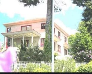 Exterior view of Single-family semi-detached for sale in  Barcelona Capital  with Private garden, Terrace and Storage room