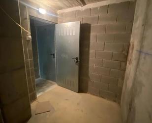 Box room to rent in Vic