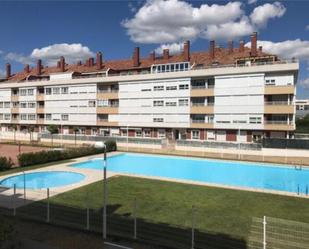 Exterior view of Flat to rent in Burgos Capital  with Heating, Private garden and Terrace