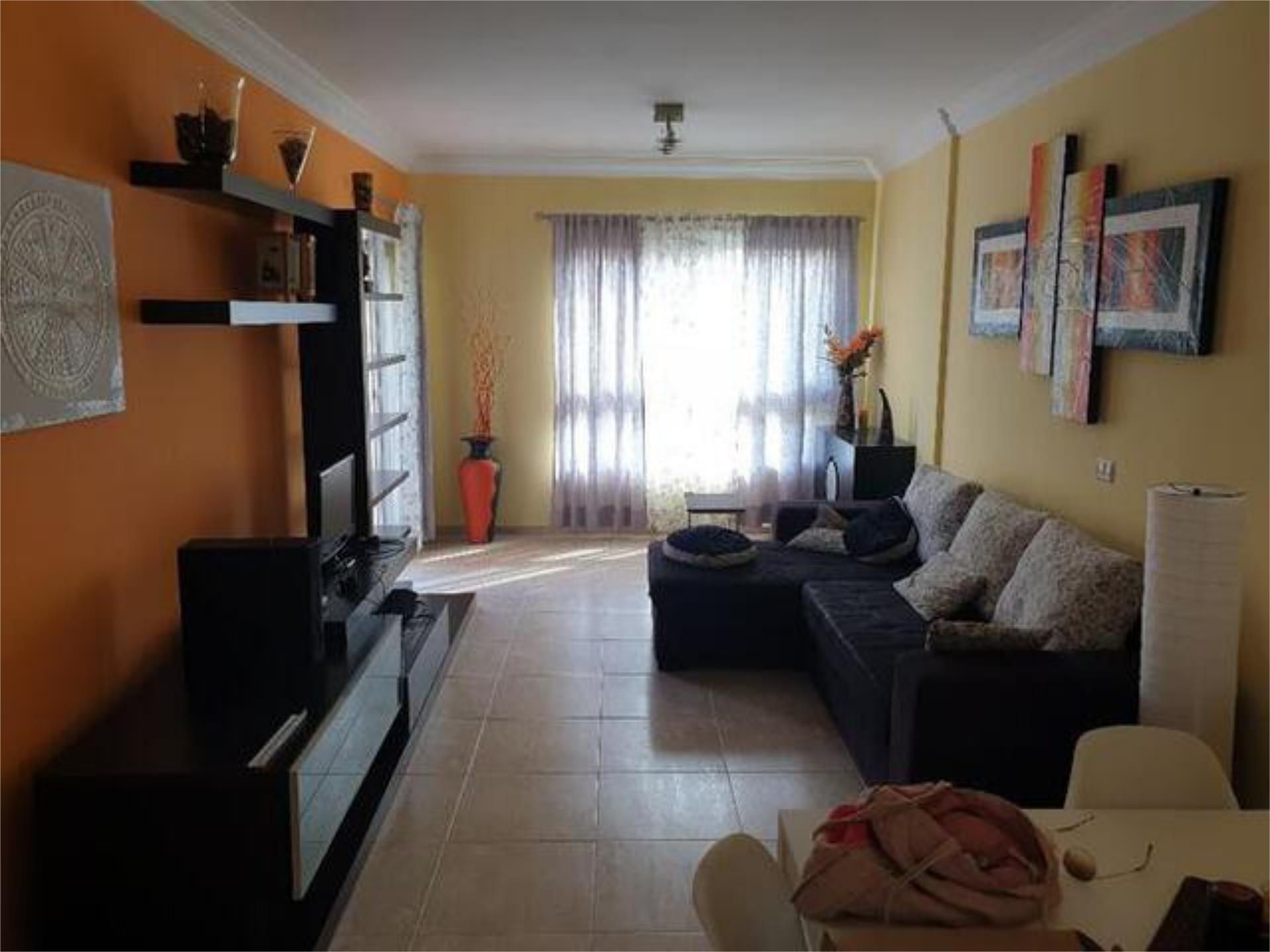 Sala d'estar de Apartament en venda en Arona amb Terrassa i Piscina