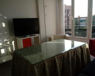 Sala d'estar de Pis en venda en  Granada Capital amb Aire condicionat, Moblat i Forn