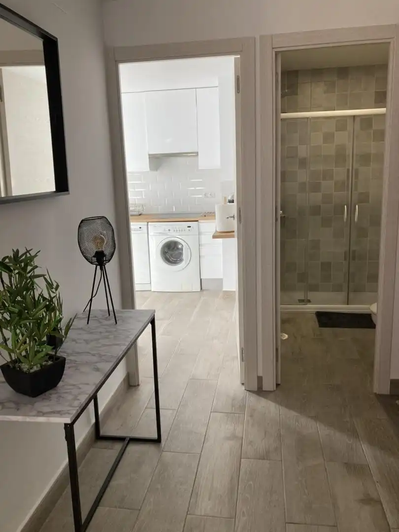 Habitación en Plaza Jesús Guridi, 1, Casco histórico Baño de Piso para compartir en Alcalá de Henares con Aire acondicionado, Calefacción y Terraza