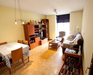 Living room of Flat to rent in  Madrid Capital  with Heating, Parquet flooring and Furnished