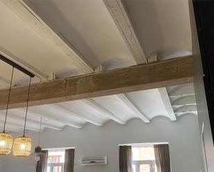 Flat to rent in  Valencia Capital  with Air Conditioner and Balcony