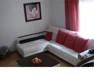 Sala d'estar de Pis en venda en Premià de Mar amb Terrassa i Balcó