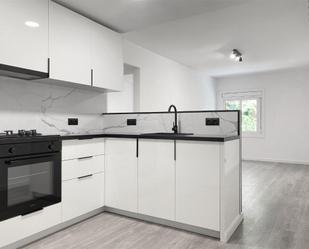 Kitchen of Flat for sale in  Barcelona Capital